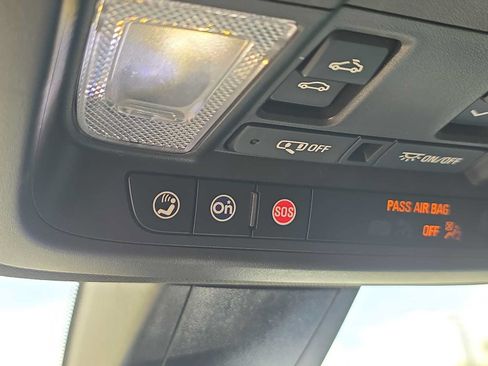Used 2021 Cadillac XT6 Luxury FWD image 24