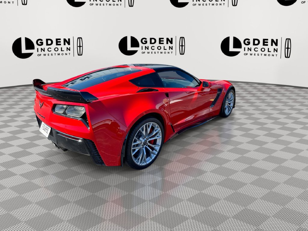 Used 2016 Chevrolet Corvette Z06 w/ 3LZ Preferred Equipment Group RWD image 8