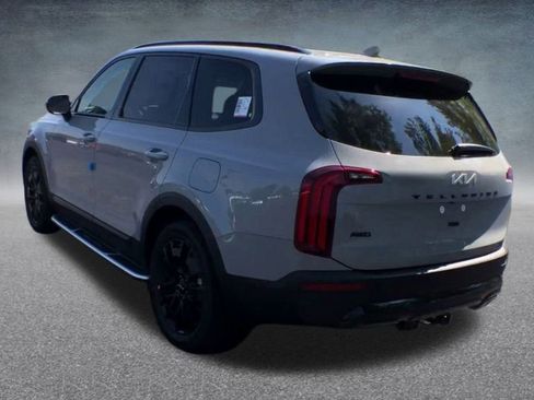 Used 2022 Kia Telluride EX w/ EX Premium Package image 19