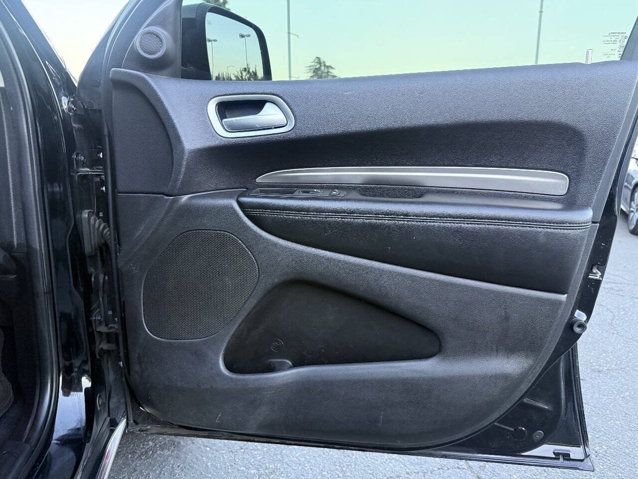 Used 2019 Dodge Durango SXT w/ 3rd Row Seating Group RWD image 13