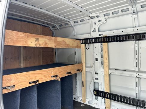 Used 2024 RAM ProMaster 2500 w/ Power Group FWD image 19