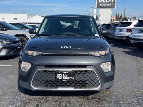 Certified 2022 Kia Soul LX w/ Technology Package image 4