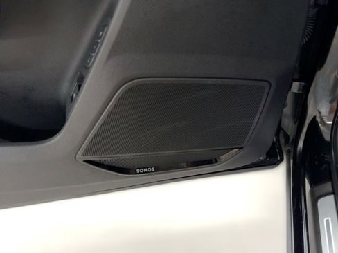 Used 2025 Audi Q3 2.0T Premium Plus w/ Premium Plus Package image 22