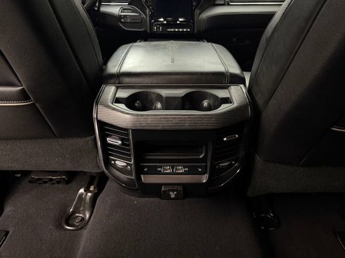 Used 2022 RAM 3500 Limited AWD/4WD image 24