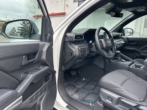 New 2026 Toyota Tacoma SR5 image 9