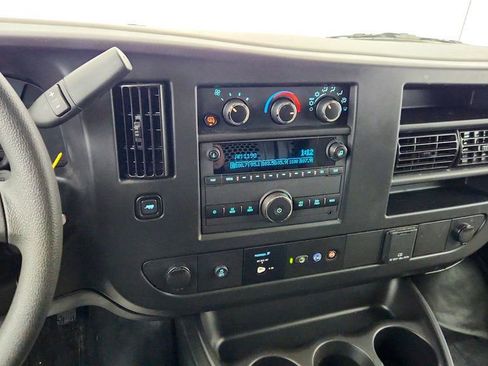 Used 2024 Chevrolet Express 2500 w/ Driver Convenience Package image 15