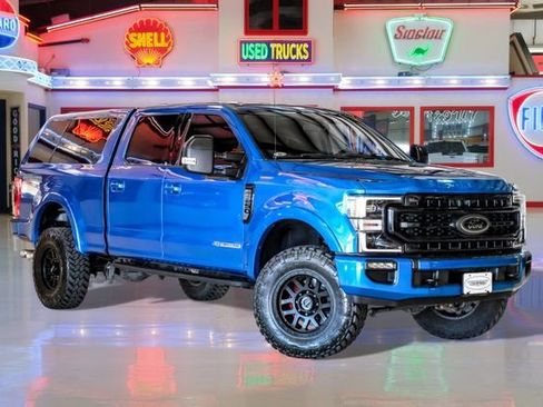 Used 2020 Ford F250 Lariat image 1