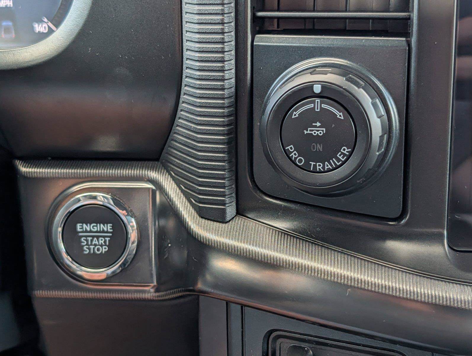 Used 2025 Ford F150 Raptor AWD/4WD image 23