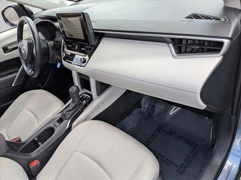 Used 2024 Toyota Corolla Cross L FWD image 20