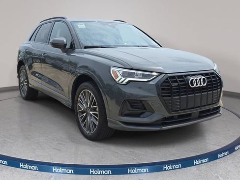 Used 2024 Audi Q3 2.0T Premium w/ Convenience Package AWD/4WD image 4