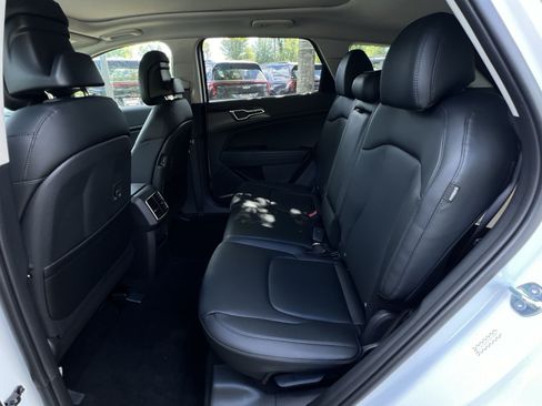 New 2027 Kia Sportage EX FWD image 31