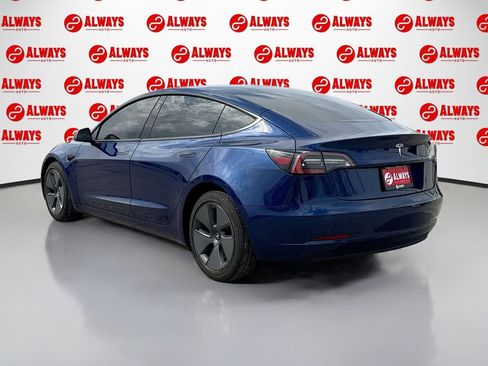 Used 2022 Tesla Model 3 image 8