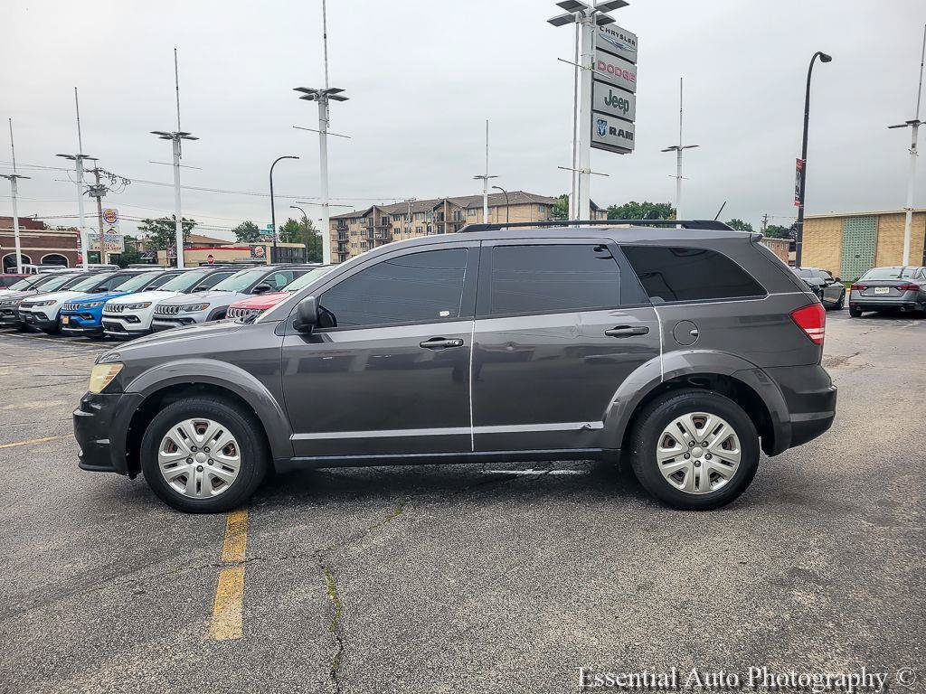 Used 2017 Dodge Journey SE w/ Flexible Seating Group FWD image 10