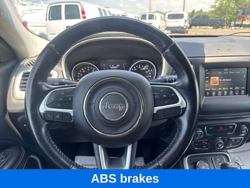 Used 2020 Jeep Compass Latitude w/ Cold Weather Group AWD/4WD image 15