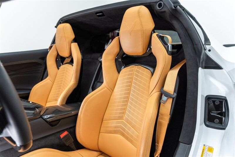Used 2025 Chevrolet Corvette Z06 w/ Stealth Interior Trim Package RWD image 38