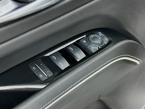 Used 2024 Cadillac Escalade ESV Sport Platinum w/ LPO, ONYX Package AWD/4WD image 23