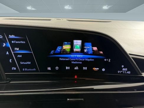 Used 2023 Cadillac Escalade V w/ LPO, ONYX Package AWD/4WD image 29