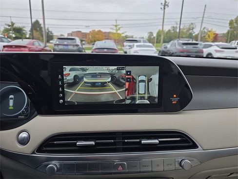 Used 2020 Hyundai Palisade Limited image 17