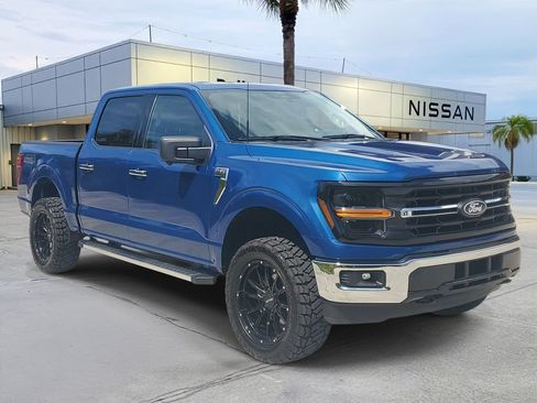 Used 2024 Ford F150 XLT AWD/4WD image 8