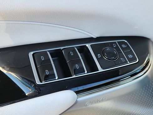 New 2025 Cadillac Lyriq Sport AWD/4WD image 12