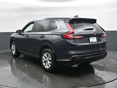 Used 2025 Honda CR-V LX image 8