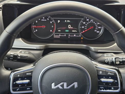 Certified 2022 Kia Sorento SX FWD image 31