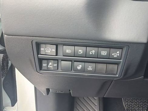 New 2026 Toyota Sequoia Platinum AWD/4WD image 20