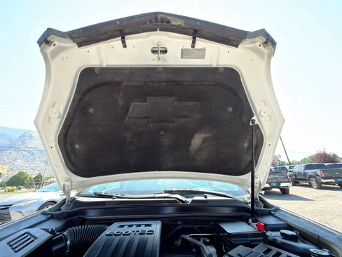 Used 2011 Chevrolet Equinox LT w/ Driver Convenience Package FWD image 4