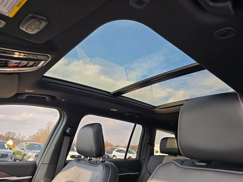 New 2026 Jeep Grand Cherokee L Limited AWD/4WD image 18