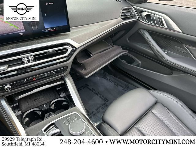 Used 2024 BMW 430i xDrive Convertible w/ M Sport Package AWD/4WD image 35