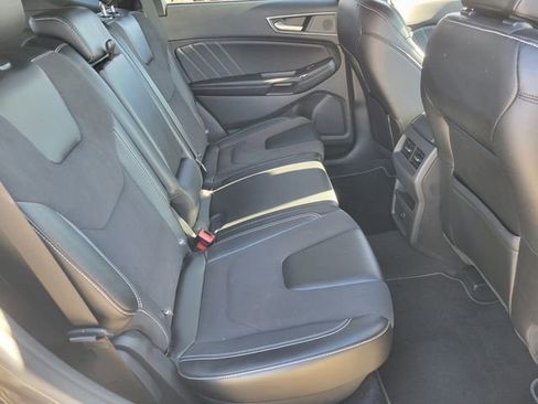 Used 2023 Ford Edge ST image 14