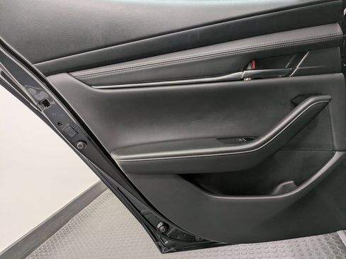 Certified 2025 MAZDA MAZDA3 s image 22