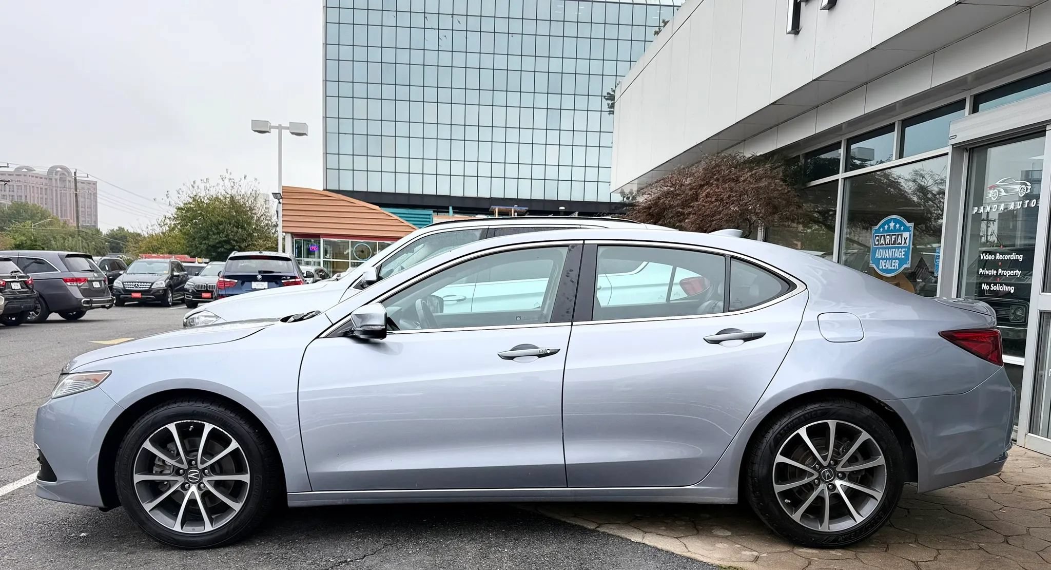 Used 2015 Acura TLX w/ Advance Package AWD/4WD image 4