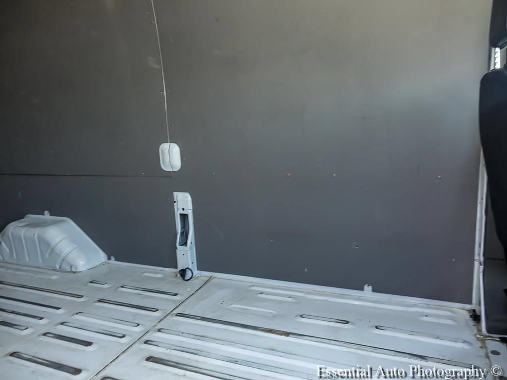Used 2023 Ford Transit 250 Medium Roof AWD image 21