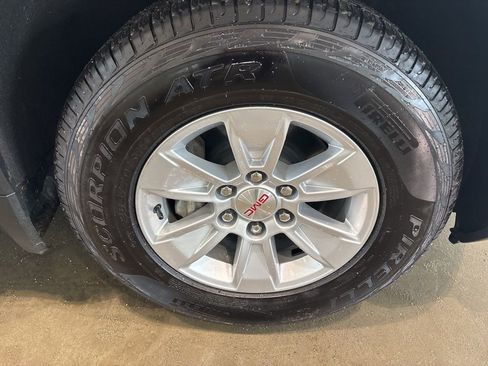 Certified 2022 GMC Sierra 1500 Pro w/ Pro Value Package image 13