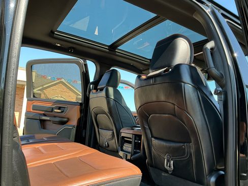 Used 2022 RAM 1500 Limited image 26