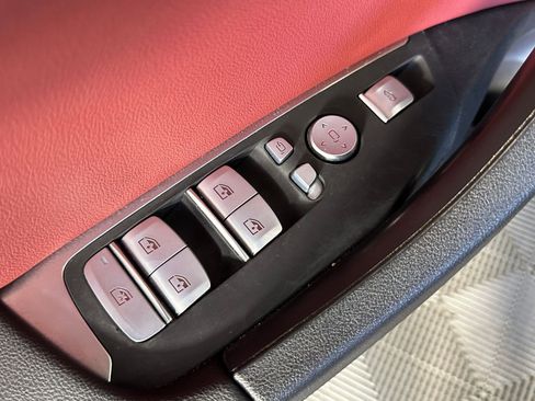 Used 2023 BMW X3 sDrive30i w/ M Sport Package image 22