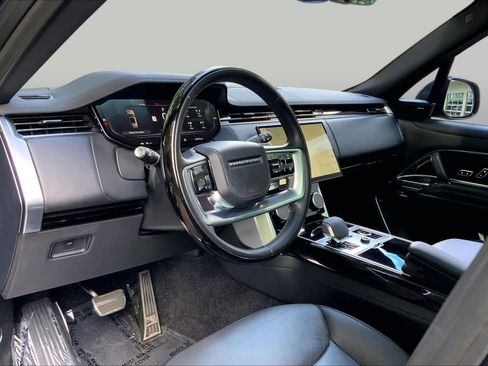 Used 2023 Land Rover Range Rover SE AWD/4WD image 16
