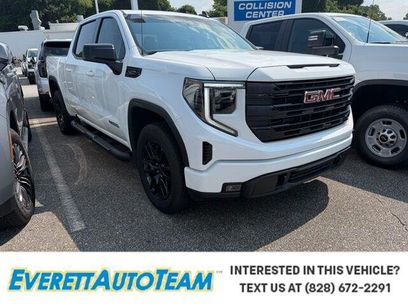 Used 2025 GMC Sierra 1500 Elevation