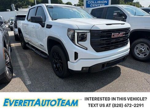 Used 2025 GMC Sierra 1500 Elevation RWD image 1