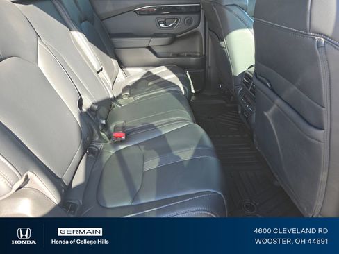 Certified 2025 Honda Pilot EX-L image 19