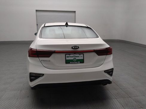 Used 2021 Kia Forte LXS FWD image 6