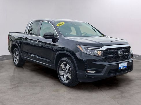 Certified 2024 Honda Ridgeline RTL image 3