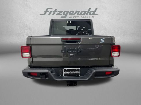 New 2025 Jeep Gladiator Sport AWD/4WD image 6