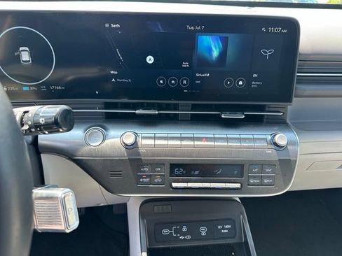 Used 2024 Hyundai Kona SEL FWD image 20
