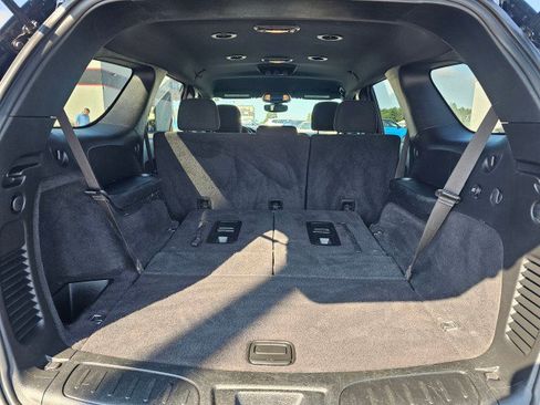 Used 2022 Dodge Durango SXT w/ Blacktop Package AWD/4WD image 17