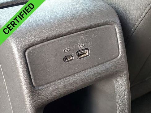 Used 2025 Chevrolet Trax LT w/ LT Convenience Package image 21