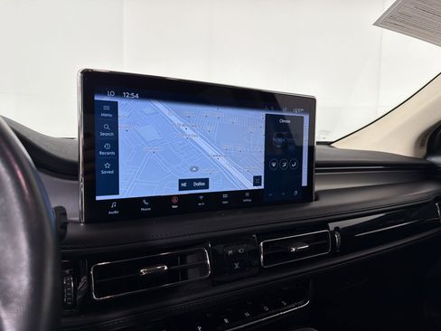 Used 2023 Lincoln Nautilus FWD w/ Premium Package image 19