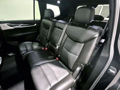 Used 2023 Cadillac XT6 Sport image 22