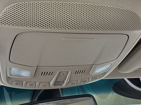 Used 2019 Lincoln MKZ Reserve image 28